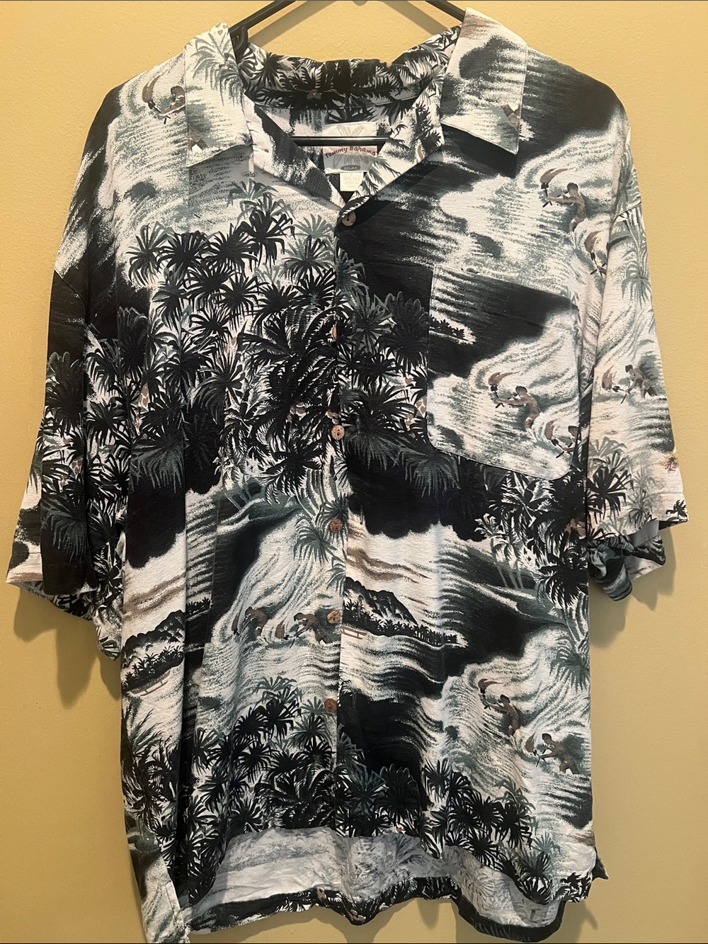 Tommy Bahama Black & White Tropical Palm Print Button-Down Shirt